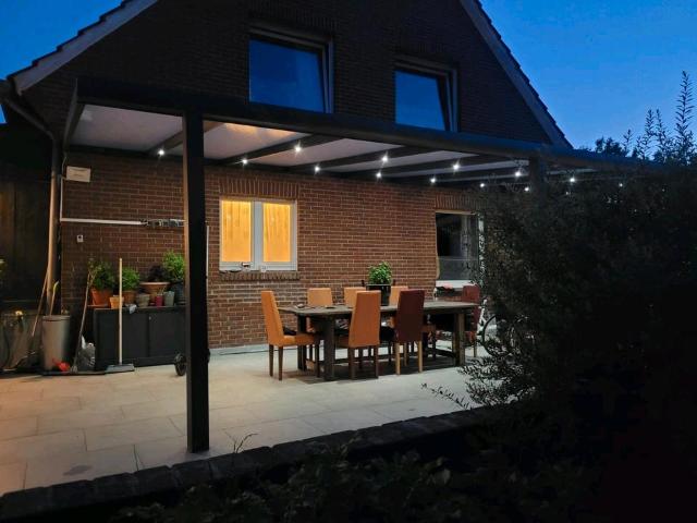 Zweifamilienhaus zu Verkaufen