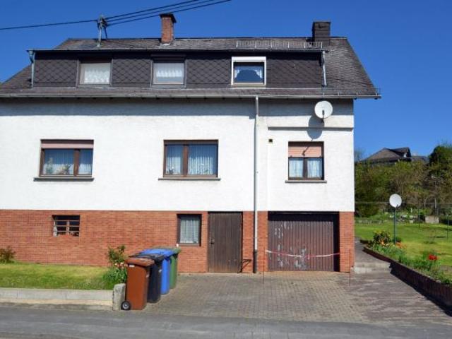 Zweifamilienhaus zwischen Puderbach und Dierdorf vermietet