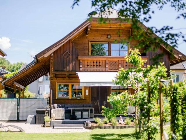 Zweitwohnsitz möglich! Wohnhaus in Mattsee/ am Obertrumer See