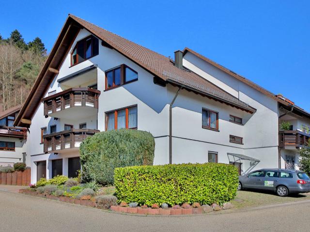 Zweizimmerwohnung mit Balkon und Stellplatz