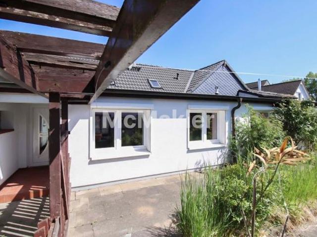 Zwischen Golfplatz und Dove Elbe – Großzügiges Wohnen im grünen Moorfleet