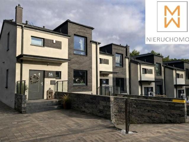 Zwrotnikowa 198 m², Straszyn
