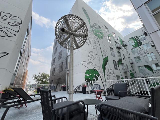 Zu 1 Bedroom Apartment for Rent at 445 Wardlaw Ave, Winnipeg, MB R3L 2J3 River Osborne