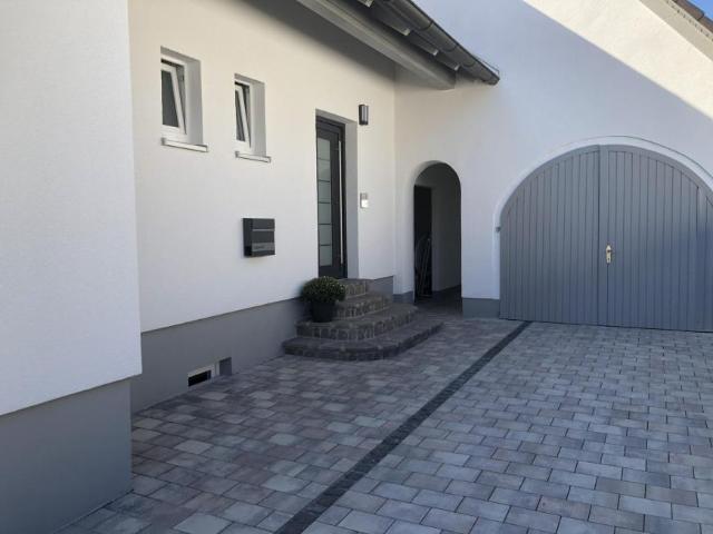 Zu Verkaufen 3 Schlafzimmer Wohnung Adelsdorf Deutschland DLS90227485