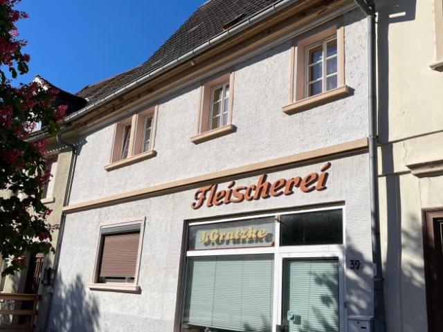 Zu Verkaufen 4 Schlafzimmer Haus Bernburg Saale Deutschland DS91230579