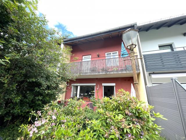 Zu Verkaufen 4 Schlafzimmer Haus Hof Deutschland DLS78453277