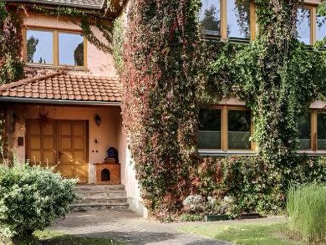 Zu Verkaufen 5 Schlafzimmer Villa Brandenburg Brandenburg DLS87600033