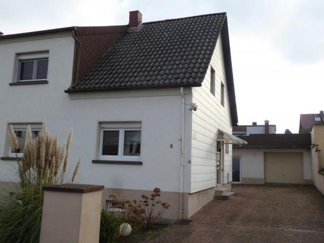 Zu Verkaufen 6 Schlafzimmer Haus St. Ingbert Deutschland DLS86225974