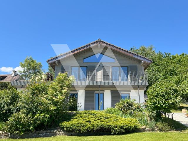 Zu verkaufen Neue moderne Villa mit Panoramablick auf den See und die Alpen