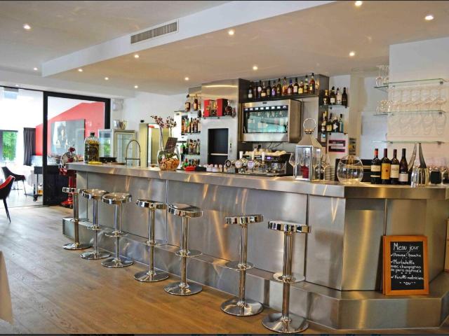 Zu verkaufen wunderschönes Restaurant von 295 m2 in Villars sur Glâne