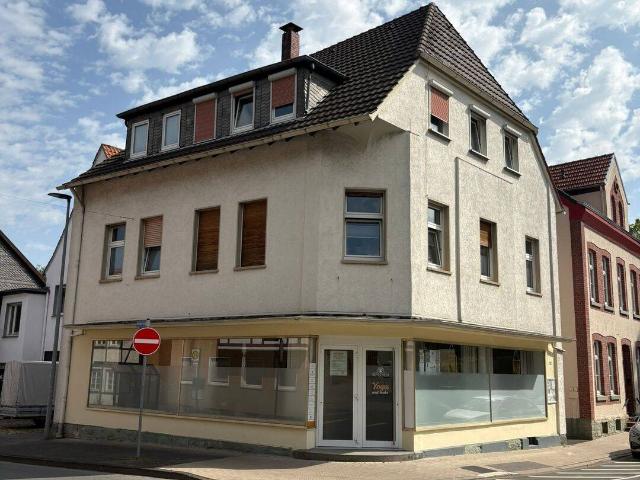 ZU VERKAUFEN: Zentral gelegenes Wohn und Geschäftshaus 3 Parteien mit viel Potenzial im Herzen von Soest
