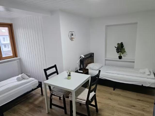 Zu Vermieten 1 Schlafzimmer Wohnung Horn Horn DS97633504