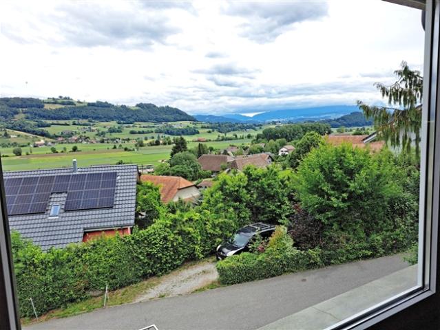 Zu vermieten 2.5 Zimmer Wohnung in Kaufdorf BE