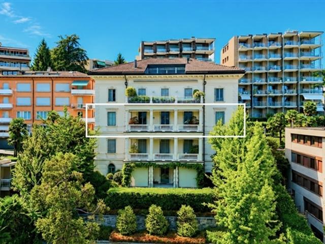 Zu vermieten Luxuriöse Wohnung mit Seeblick in Altbau