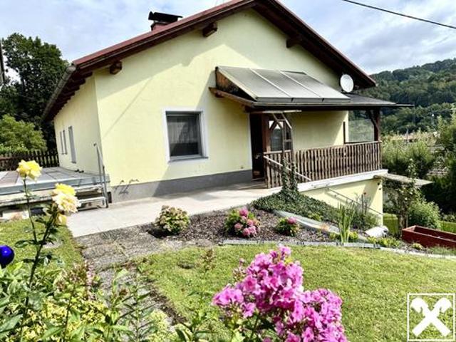 Zu Hause im Grünen Einfamilienhaus mit Lebensqualität