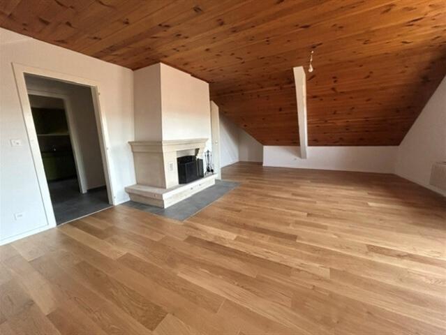 ZU MIETE 3.5 ZIMMER LUCENS