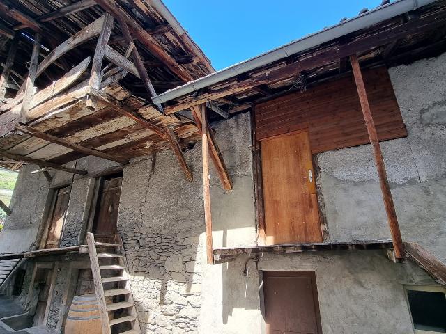 Zu renovierende Scheunen 870 m3 Vétroz ref. 10233508