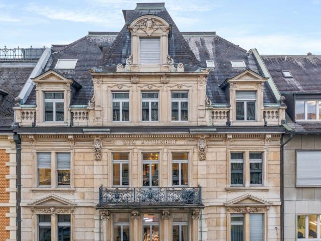 Zum Mythenhof Historische Architektur. Moderne Infrastruktur