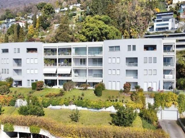 ZUM VERKAUF IN MINUSIO – GROSSE 4,5 ZIMMER WOHNUNG IM ERDGESCHOSS MIT BLICK AUF DEN SEE W. SEKUNDÄR