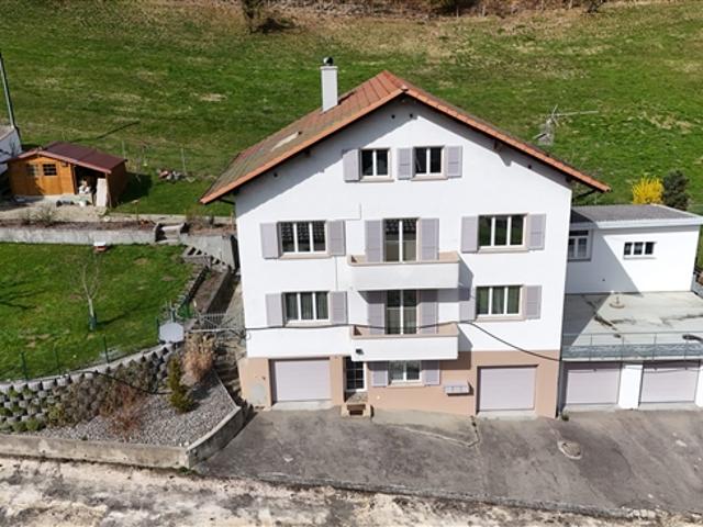 Zum Verkauf in Roches BE Gebäude mit 3 Wohnungen und 4 Garagen