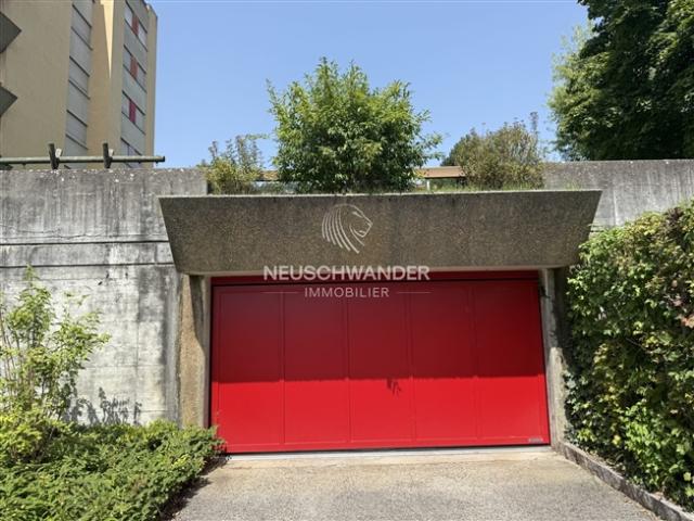 Zum Verkauf stehender Parkplatz in einer Tiefgarage in Delémont