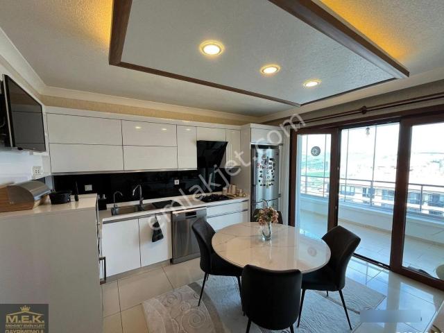 Zümrüt Park Sitesi Full Yapılı Masrafsız 3+1