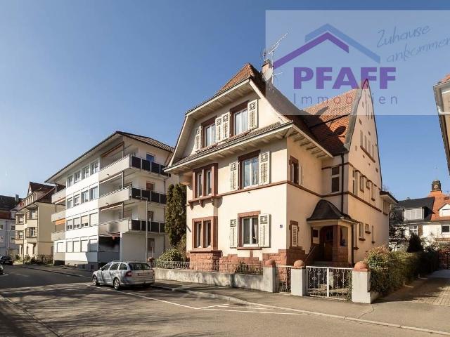 Zuhause ankommen in Singen City! Denkmalgeschützes 3 Familienhaus mit viel Potential