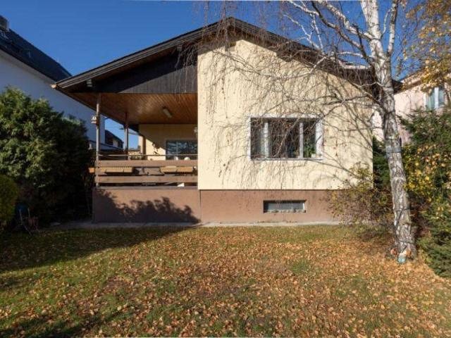Zukunftssicheres Zuhause 815 m² Grundstück mit Bungalow, Natur genießen, Stadtanbindung inklusive!