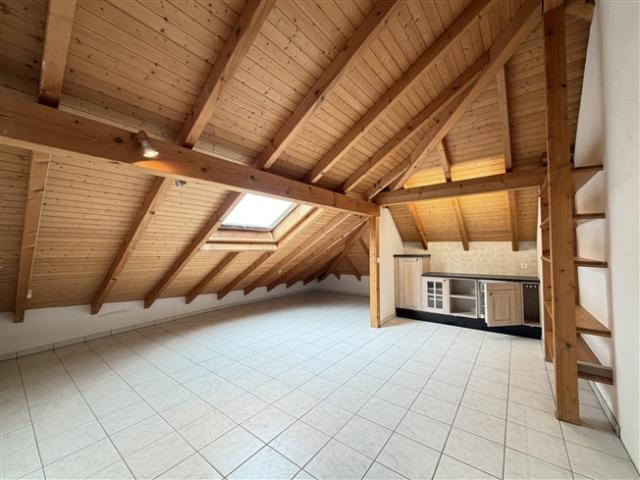 Zur Miete in Bassecourt Zimmer/Büro/Zimmer von 23,38 m² im 2. Stock