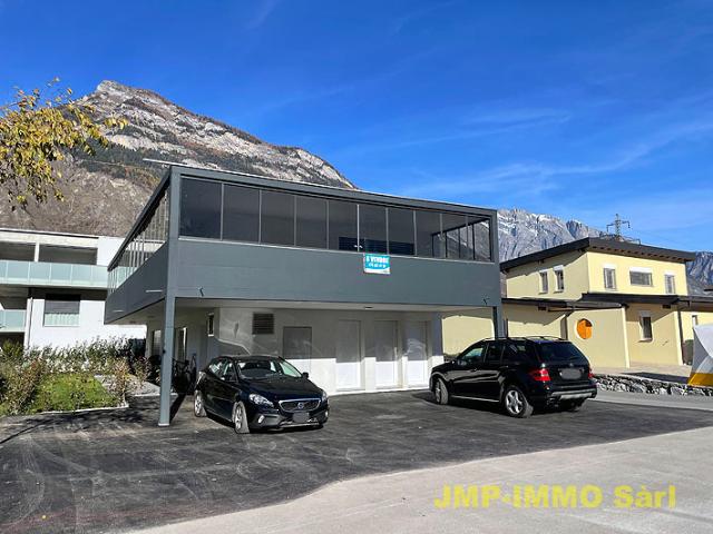 ZUR NUTZUNG Wunderschöne neue Penthouse Wohnung
