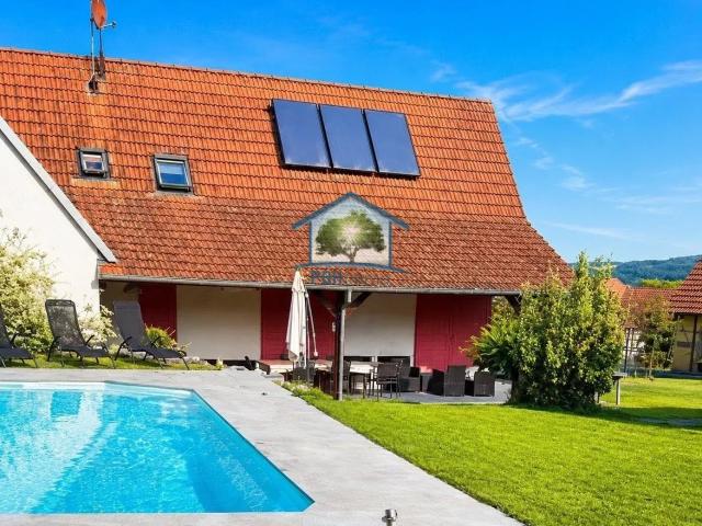 ZUTZENDORF 67 Propriété avec Maison 172m2 et Piscine + Maisonnette F1/2 42m2 sur 9.50 ares