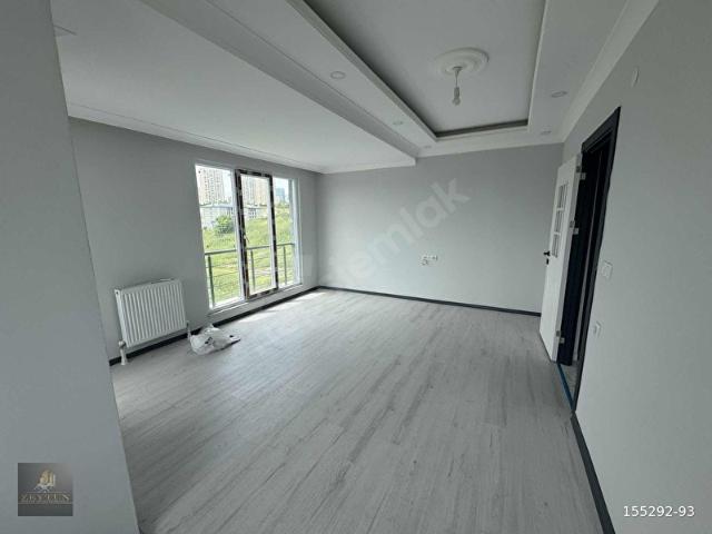 ZYT GYM'DEN AVCILAR 2+1 ARAKAT ÖN CEPHE SIFIR DAİRE