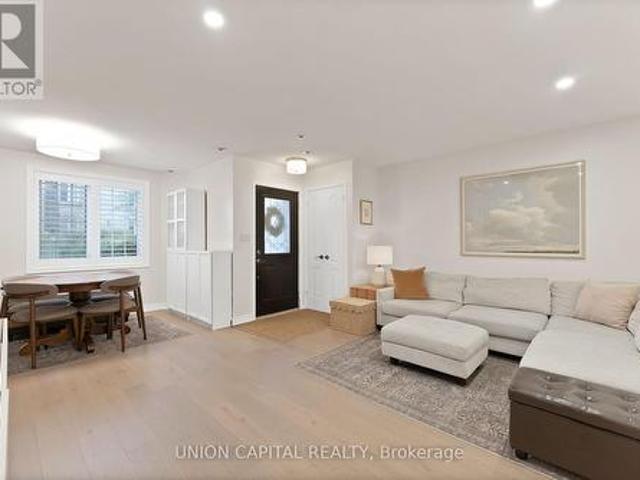 A3 108 Finch Avenue W, Toronto, ON, M2N 6W6 townhouse for sale | Listing ID C13455 | Royal LePage