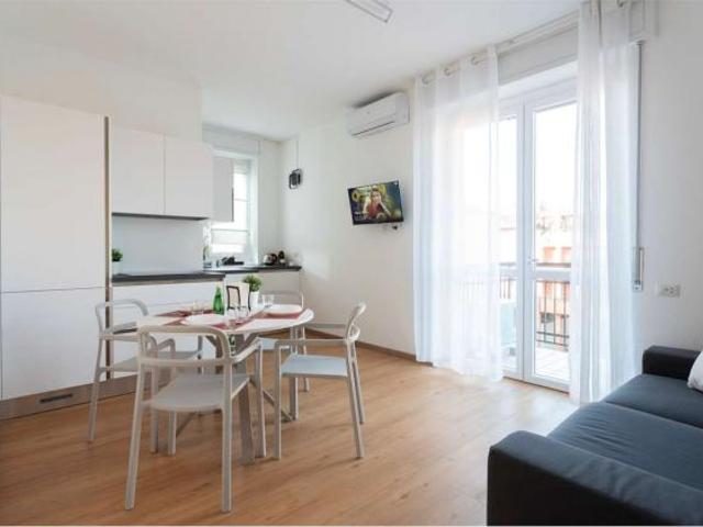 A000176 comodissimo con fermata mm3 gialla