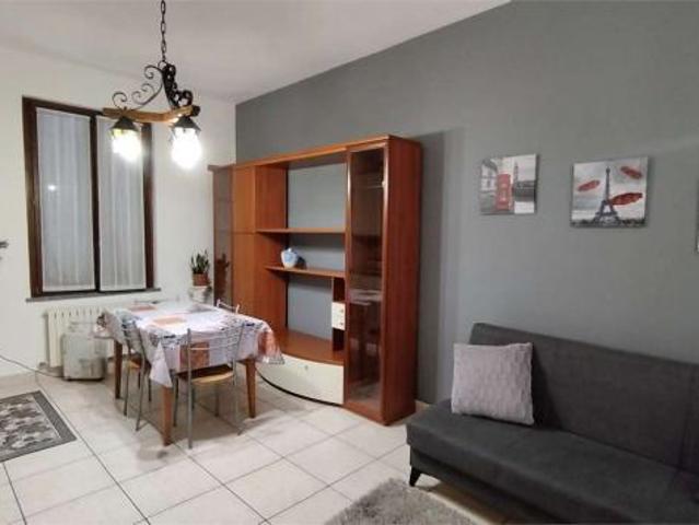 A000591 CANTU' Fecchio affittiamo BILOCALE arredato