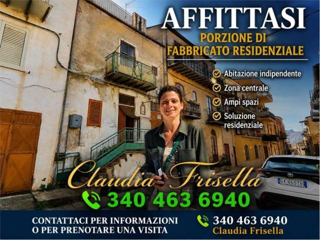 A000773 AFFITTASI RESIDENZIALE PORZIONE DI CASA