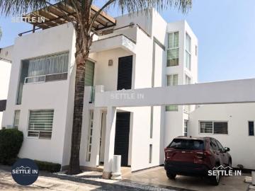 A06 CASA AMUEBLADA EN RENTA SAN PEDRO CHOLULA EN PUEBLA, IDEAL PARA EJECUTIVOS