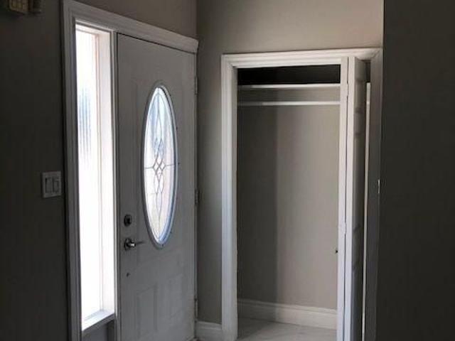 A1 647 Vaughan Road in Toronto: Oakwood Village House for lease Toronto C03: MLS®# C13565054