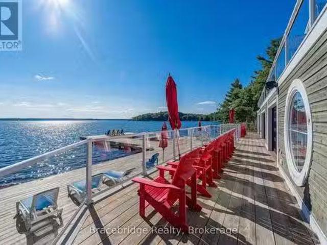 A202 D1 1869 Muskoka Rd 118 Highway W, Muskoka Lakes Monck.
