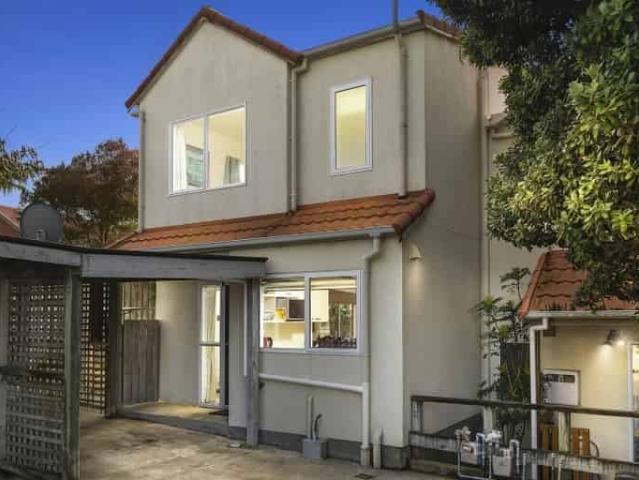 a/22 Hall Street, Newtown, Wellington City