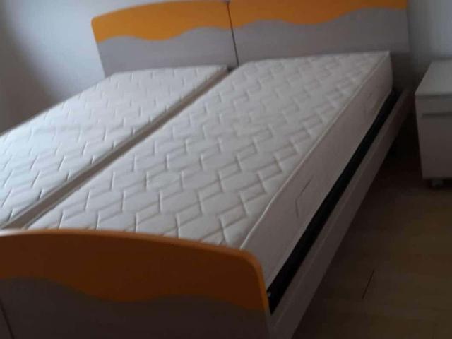 A30/S2 stanza con due letti, in 2 bedroom apartment, balcone, posto auto assegnato, Via Degasperi, Trento