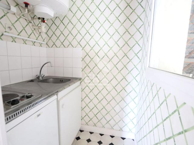 A4 Studio Orleans 1 pièce s 21 m2 QUARTIER DUNOIS