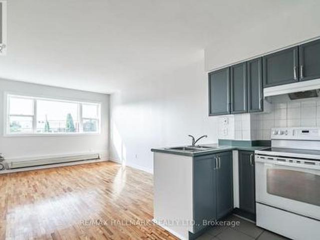 A5 2831 Kingston Road, Toronto, ON, M1M 1N2 house for lease | Listing ID E13075 | Royal LePage