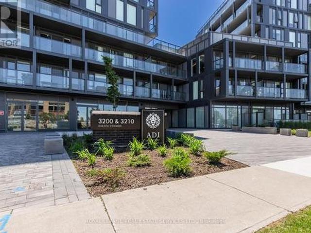 A607 3 Dakota Common, Burlington, ON, L7M 2A8 condo for sale | Listing ID W13568 | Royal LePage