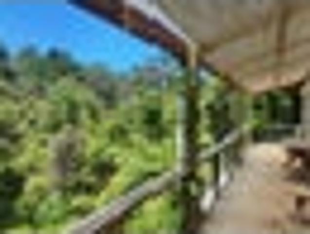 A Magical Island Hideaway in Schoolhouse Bay