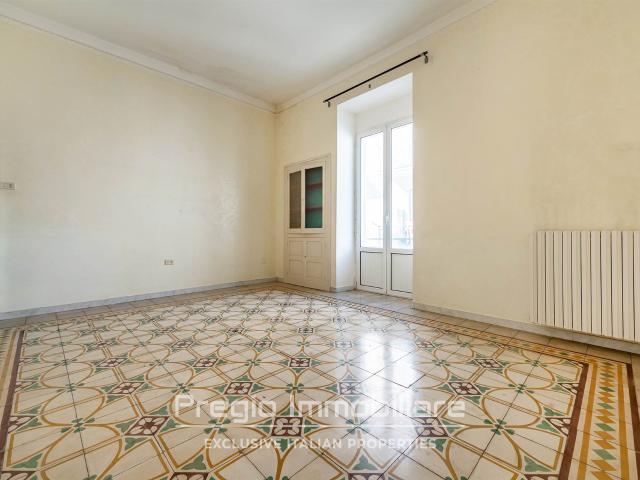 A Martina Franca, in Via dei Mille, Pregio Immobiliare propo. 109m² Martina Franca