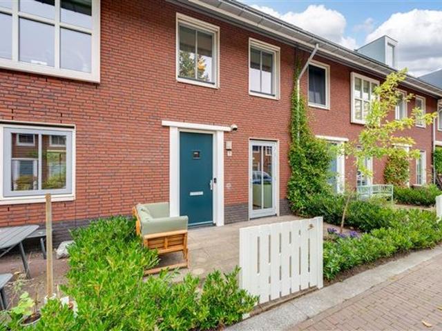A. Moenstraat 11, 1022KH, Amsterdam, Noord Holland 1022KH