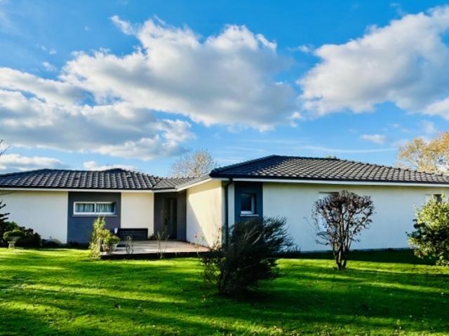 A MOULIS EN MÉDOC, MAISON 197 M² À 5 MIN DE CASTELNAU DE MÉDOC