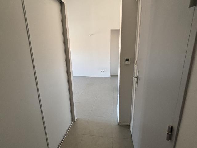 À Narbonne 11, appartement à louer avec PASCALE VIALAN IMMOBILIER | Pascale Vialan Immobilier
