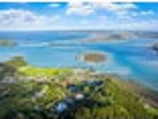A New Zealand Escape with Omaha Bay Views